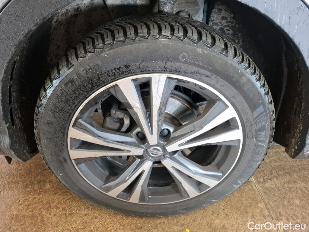  Nissan  Qashqai NISSAN  5p Crossover 1.3 DIG-T 160 DCT N-Connecta #73
