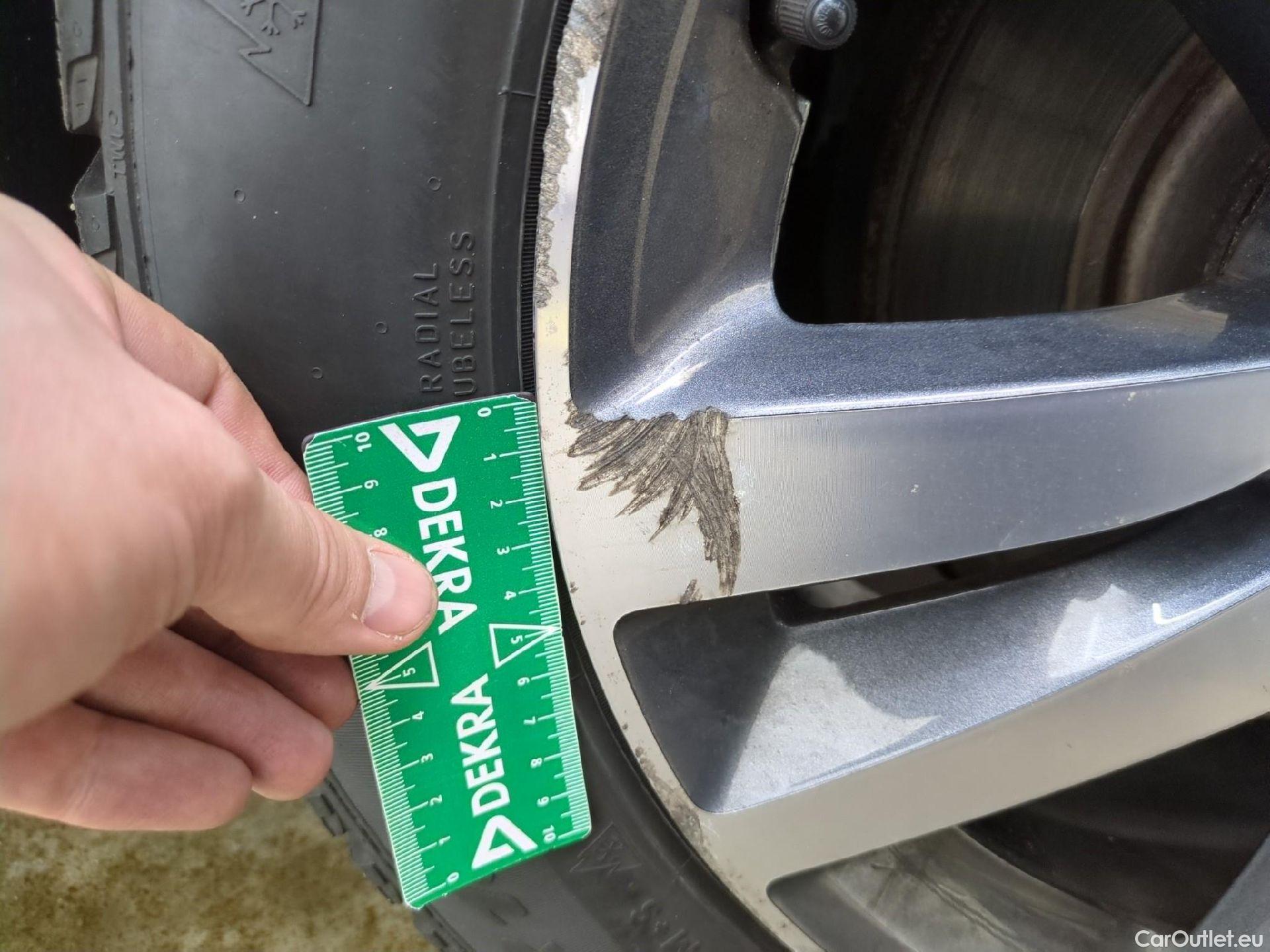  Peugeot  308  Allure Business 1.2 PureTech 130CV BVA8 E6d #6