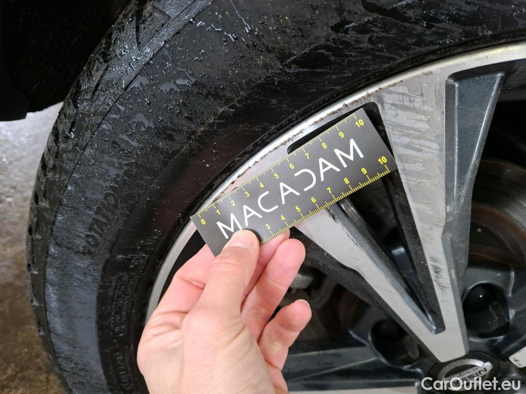  Nissan  Qashqai NISSAN  5p Crossover 1.3 DIG-T 160 DCT N-Connecta #44