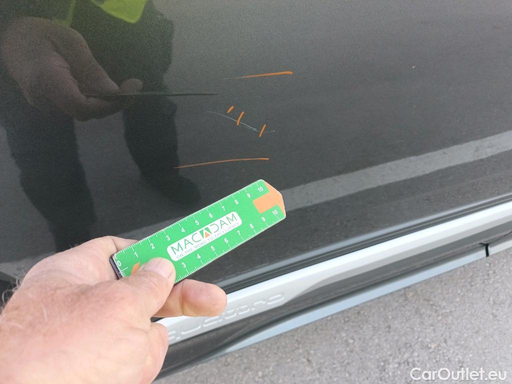  Audi  Q7 AUDI  / 2019 / 5P / todoterreno S line plus 60 TFSIe 340kW quattro tip(SP) #9