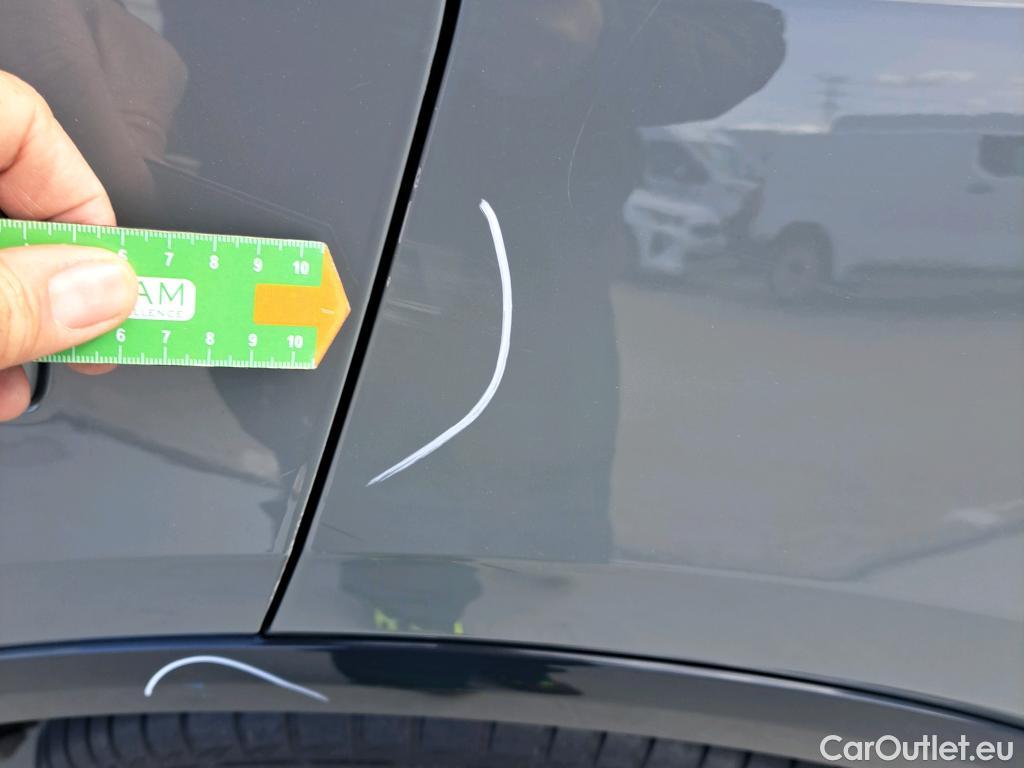  Audi  Q2 AUDI  / 2016 / 5P / todoterreno Design 30 TFSI 85kW (116CV) #18