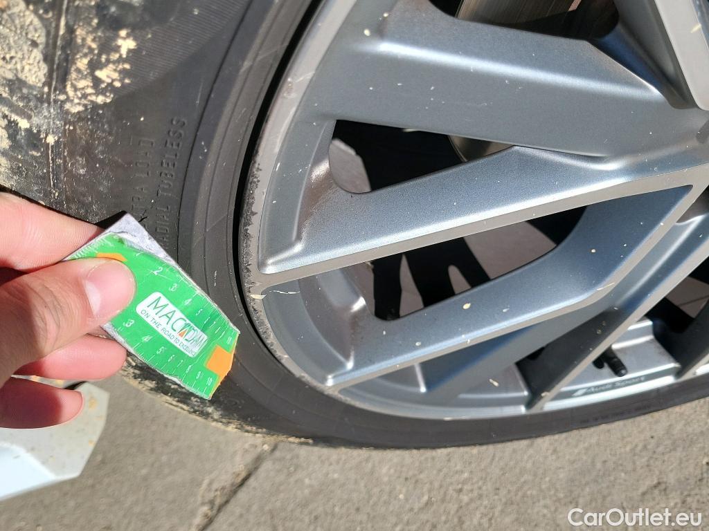  Audi  Q3 AUDI  Sportback / 2019 / 5P / todoterreno Black line 35 TDI 110kW (150CV) S tronic #4