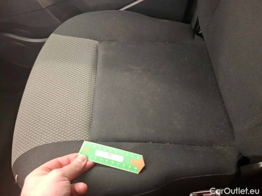  Renault  Kangoo  II Express Grand Confort (L1) 1.5 dCi 80CV BVM6 E6dT #37