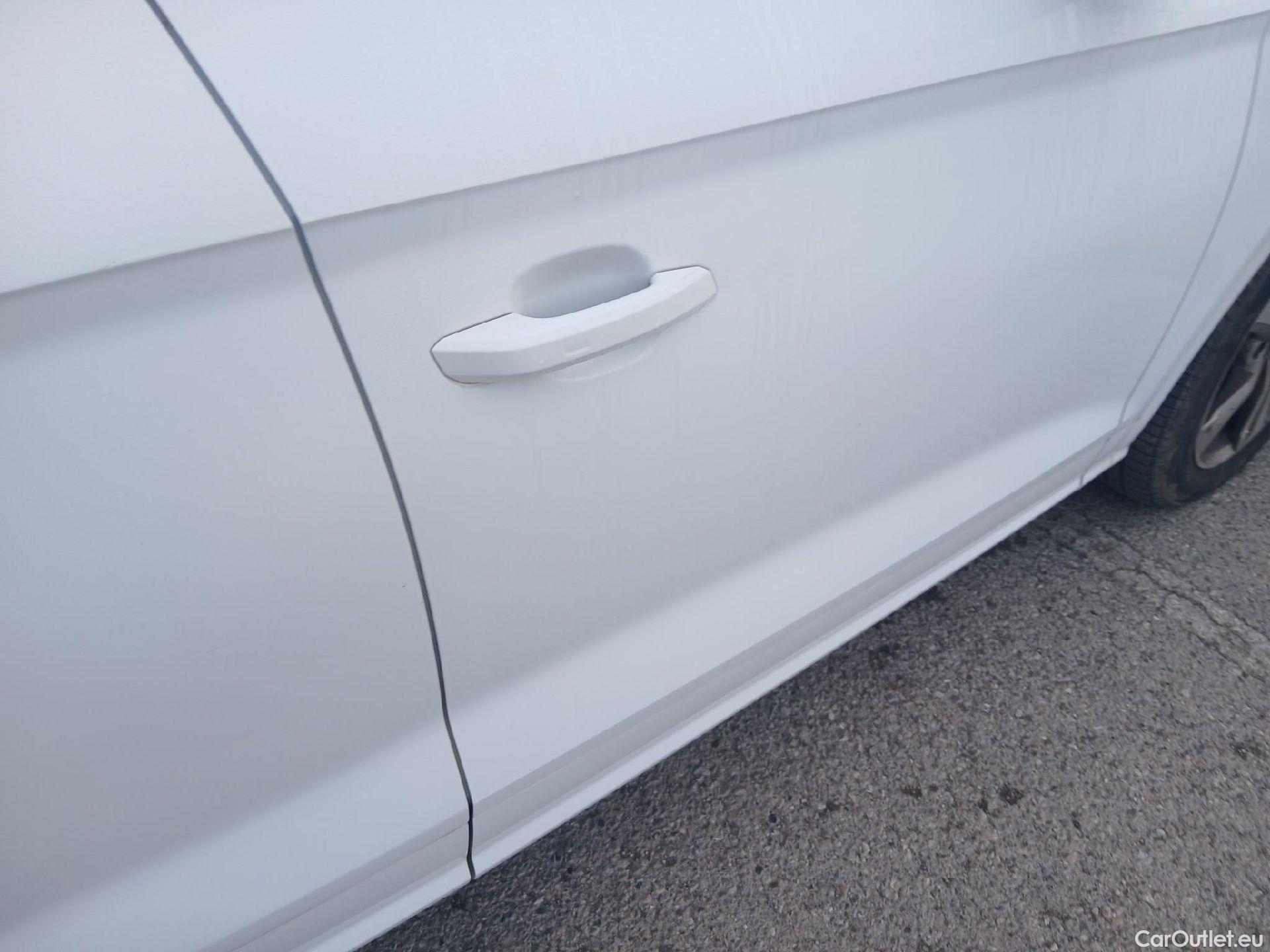  Audi  Q5 AUDI  / 2016 / 5P / todoterreno S line 35 TDI 120kW quattro S tronic #12