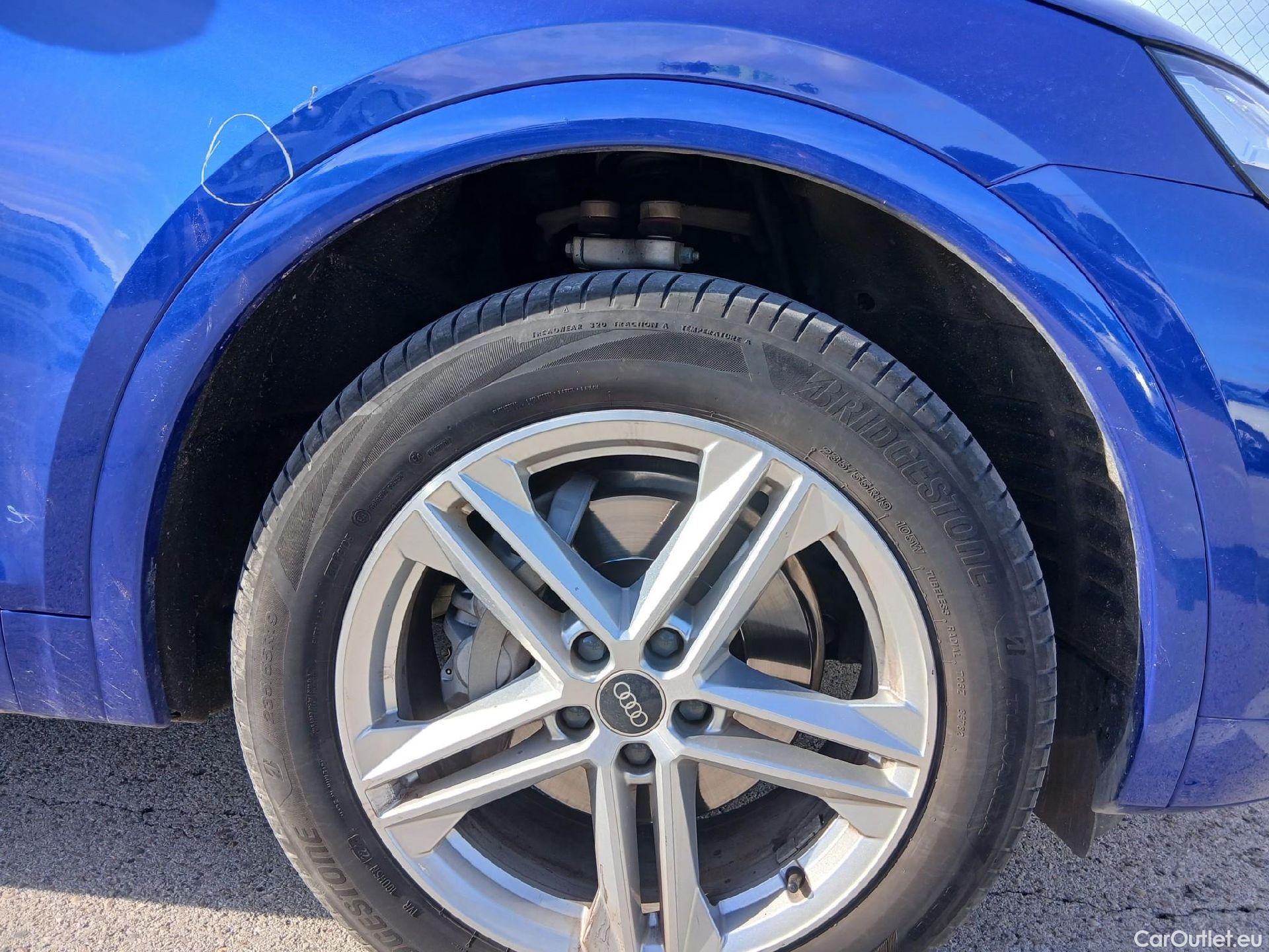  Audi  Q5 AUDI  SPORTBACK / 2020 / 5P / todoterreno S line 40 TDI 150kW quattro-ultra #33