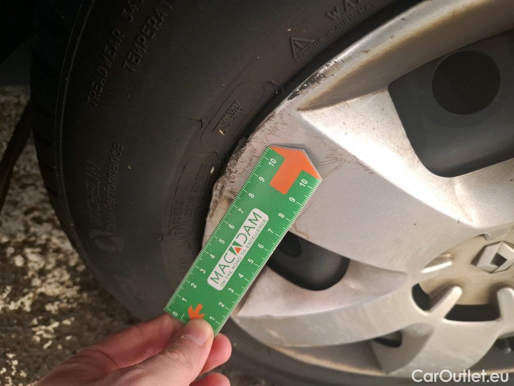  Renault  Kangoo  II Express Grand Confort (L1) 1.5 dCi 80CV BVM6 E6dT #32