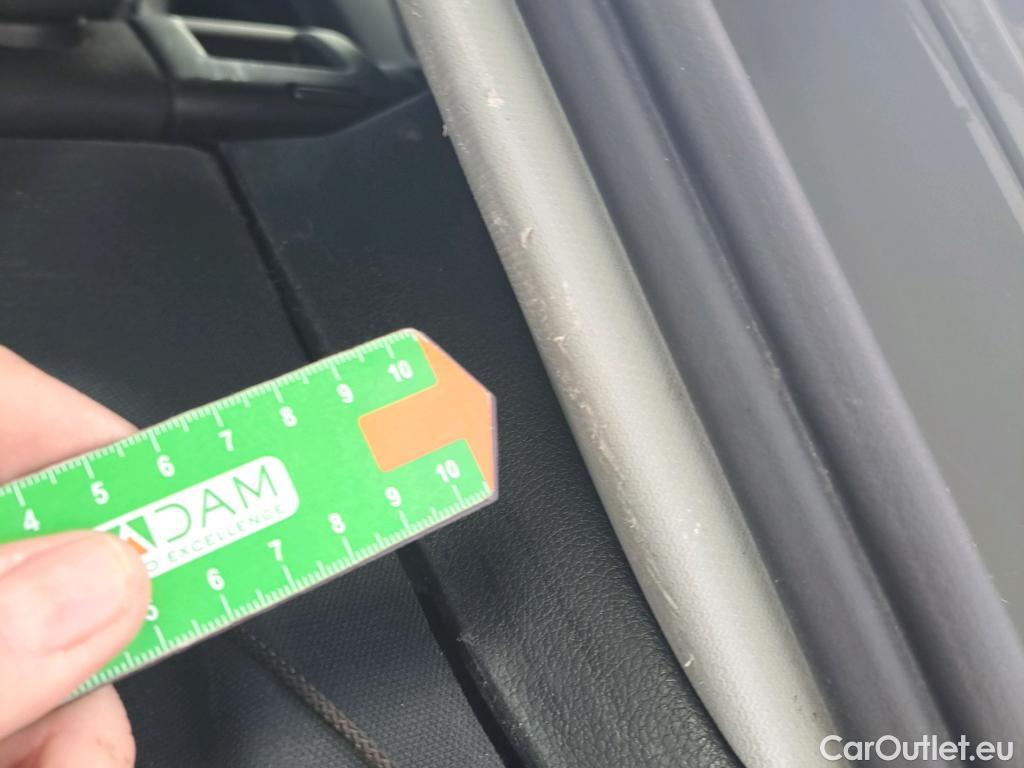  Audi  Q2 AUDI  / 2016 / 5P / todoterreno Design 30 TFSI 85kW (116CV) #31