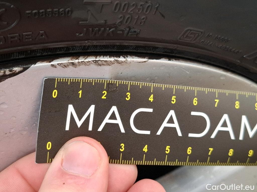  Volkswagen  Golf  VOLKSWAGEN / 2020 / 5P / Berline 1.5 TSI ACT OPF 130 BVM6 Life Busi #8