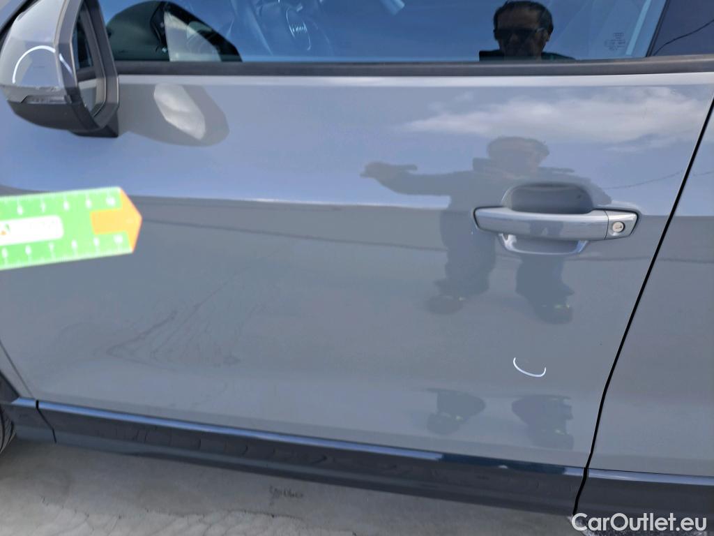  Audi  Q2 AUDI  / 2016 / 5P / todoterreno Design 30 TFSI 85kW (116CV) #71