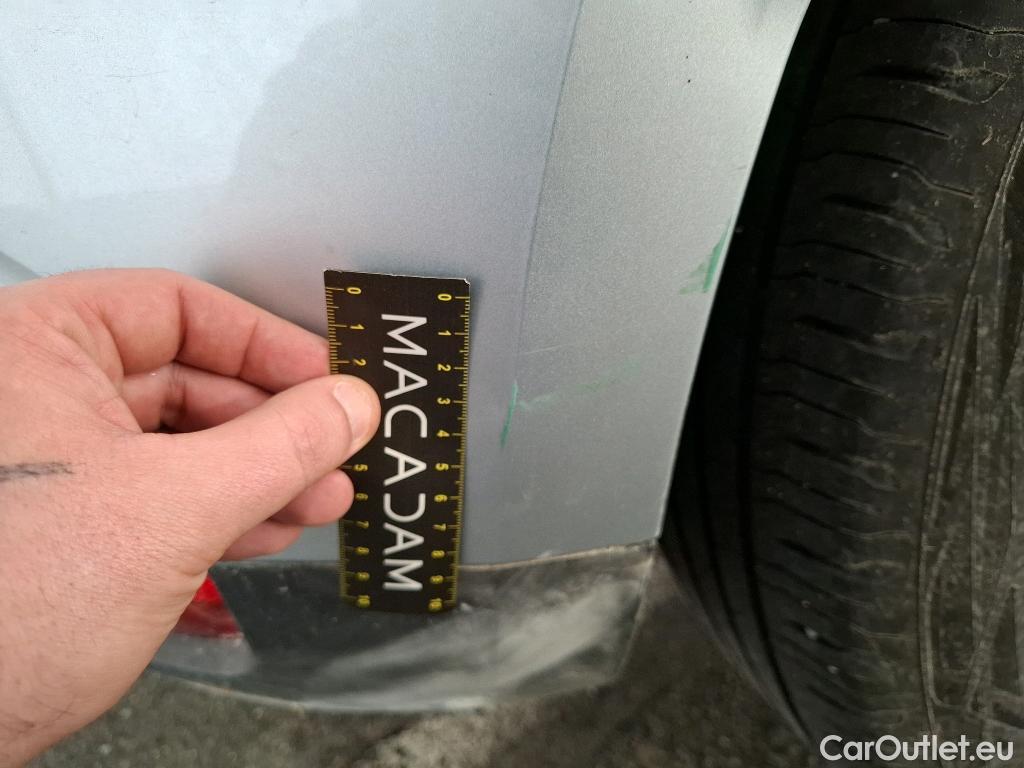  Renault  Megane  IV Berline 5 ptes. Techno 1.5 dCi 115CV BVA7 E6d #9