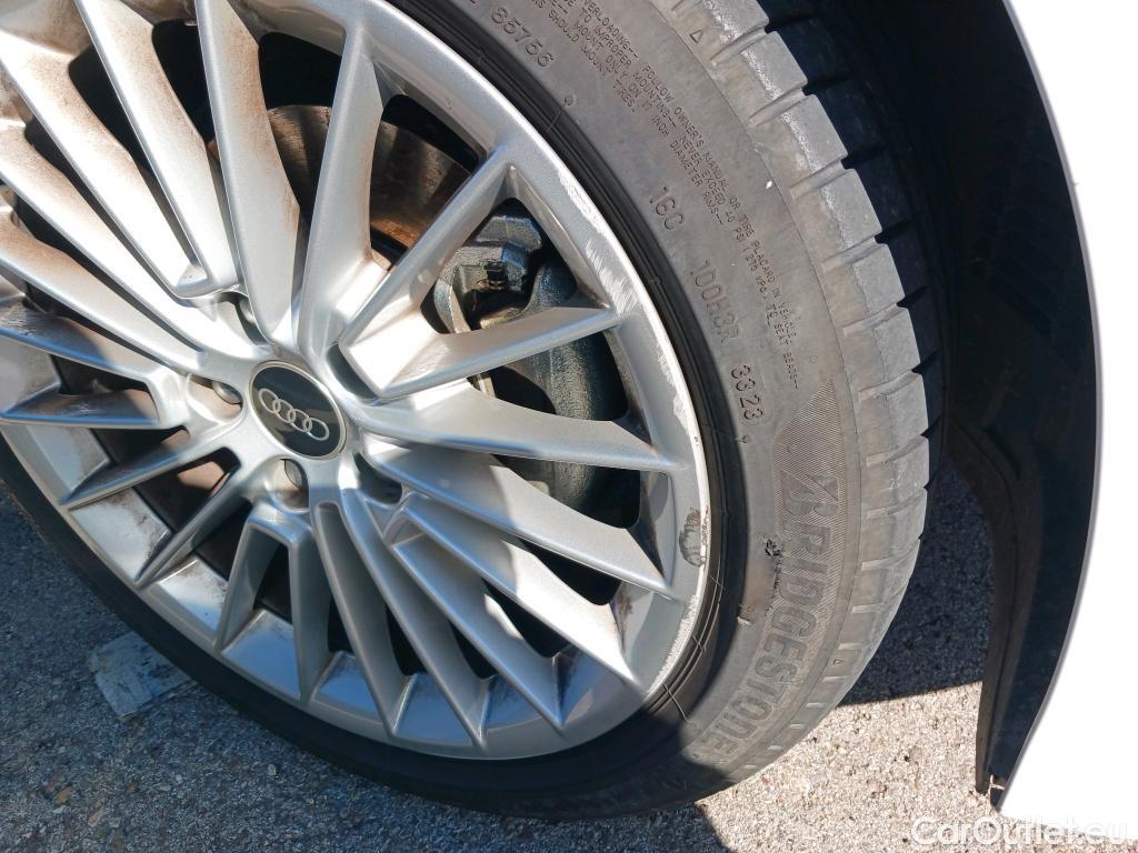  Audi  A3 AUDI  / 2020 / 4P / sedán Sedan Advanced 30 TFSI 81kW S tronic #41