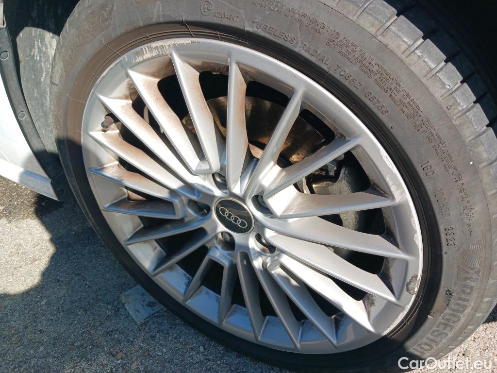  Audi  A3 AUDI  / 2020 / 4P / sedán Sedan Advanced 30 TFSI 81kW S tronic #18