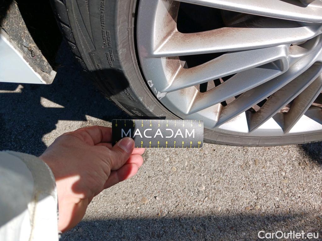  Audi  A3 AUDI  / 2020 / 4P / sedán Sedan Advanced 30 TFSI 81kW S tronic #21