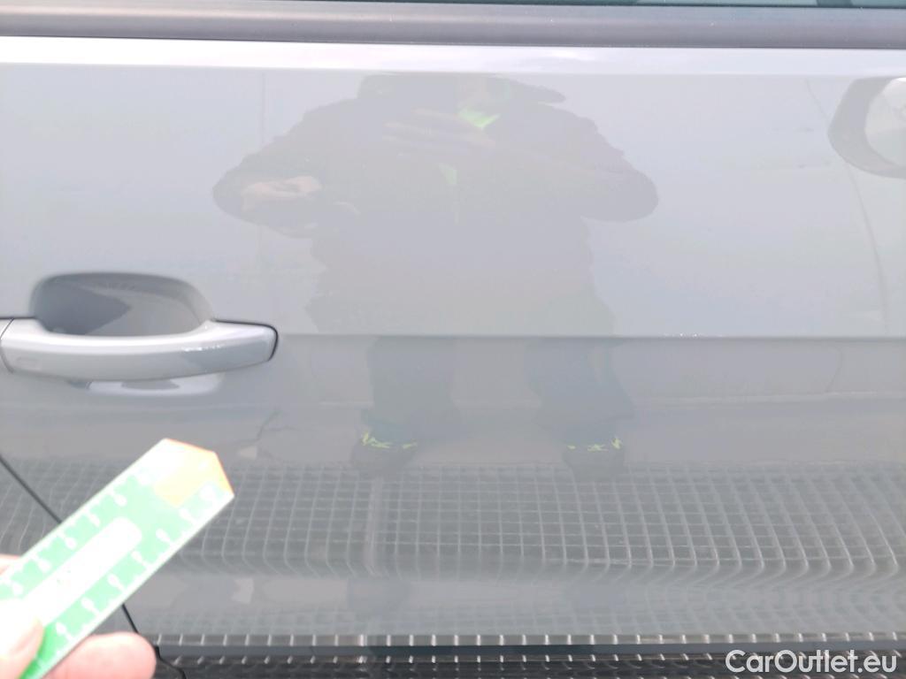  Audi  Q2 AUDI  / 2016 / 5P / todoterreno Design 30 TFSI 85kW (116CV) #61