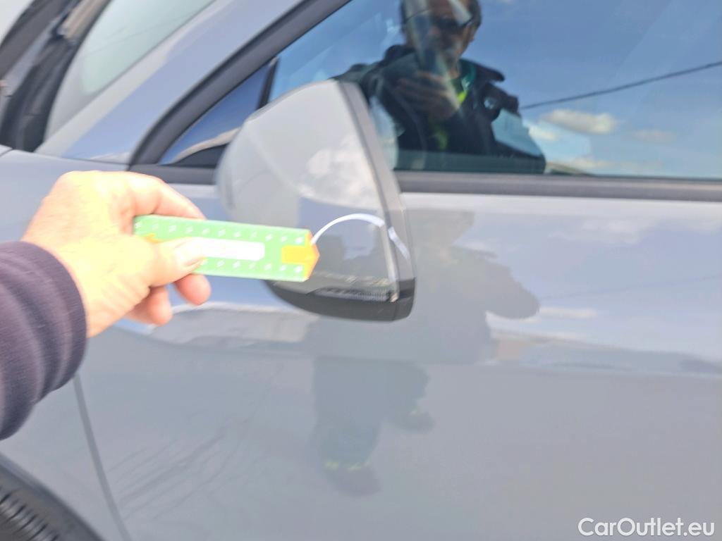  Audi  Q2 AUDI  / 2016 / 5P / todoterreno Design 30 TFSI 85kW (116CV) #52