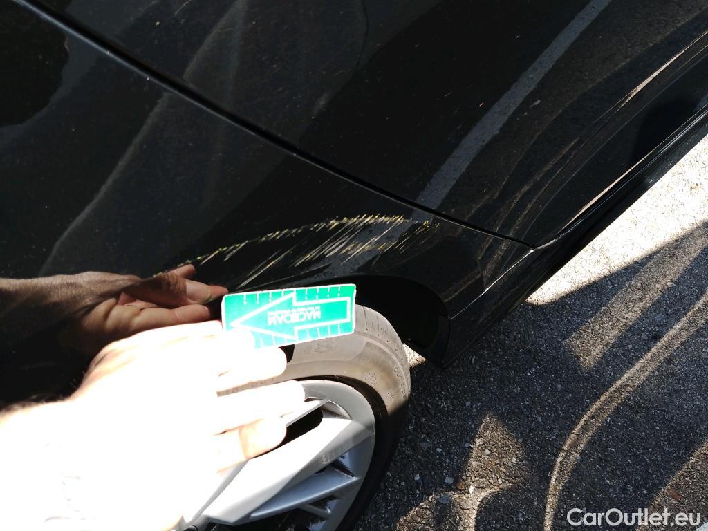  Audi  A5 Sportback AUDI A5 / 2019 / 5P / berlina con portón Advanced 35 TFSI S tronic Sportback #4