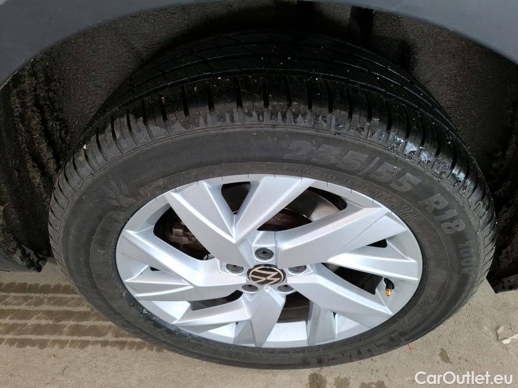  Volkswagen  Tiguan VOLKSWAGEN  / 2020 / 5P / SUV 1.4 eHybrid 245 DSG6 Elegance Exclusive #6