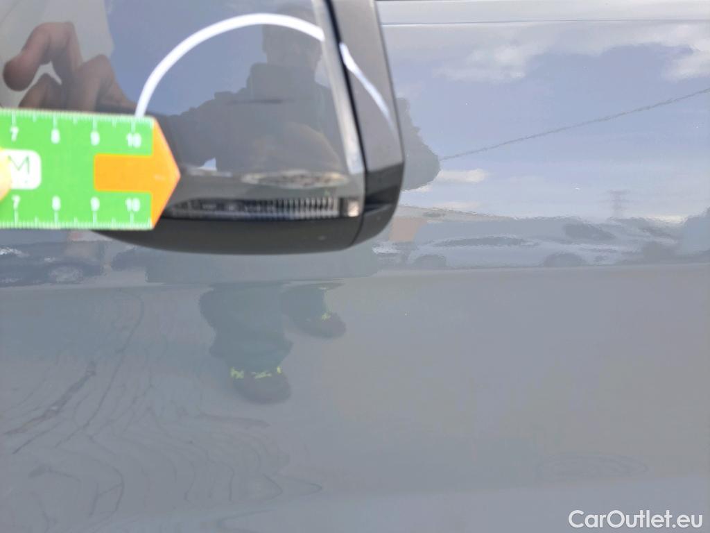  Audi  Q2 AUDI  / 2016 / 5P / todoterreno Design 30 TFSI 85kW (116CV) #53