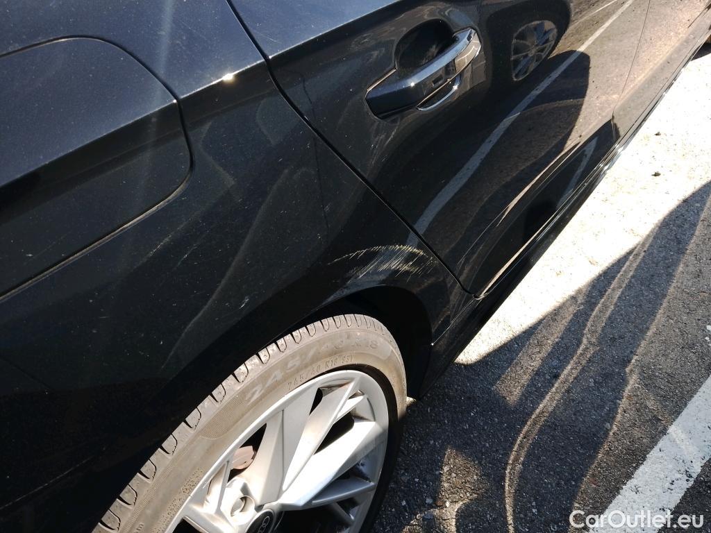  Audi  A5 Sportback AUDI A5 / 2019 / 5P / berlina con portón Advanced 35 TFSI S tronic Sportback #3