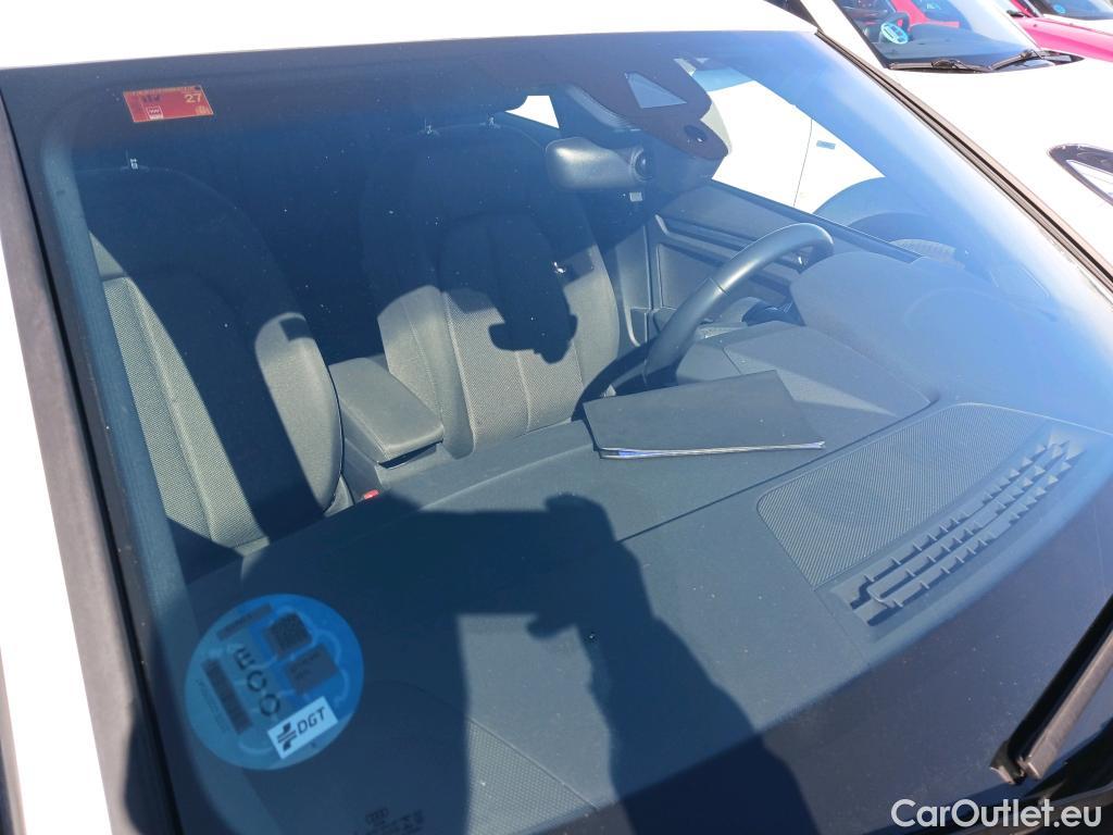  Audi  A3 AUDI  / 2020 / 4P / sedán Sedan Advanced 30 TFSI 81kW S tronic #25