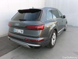 Q7