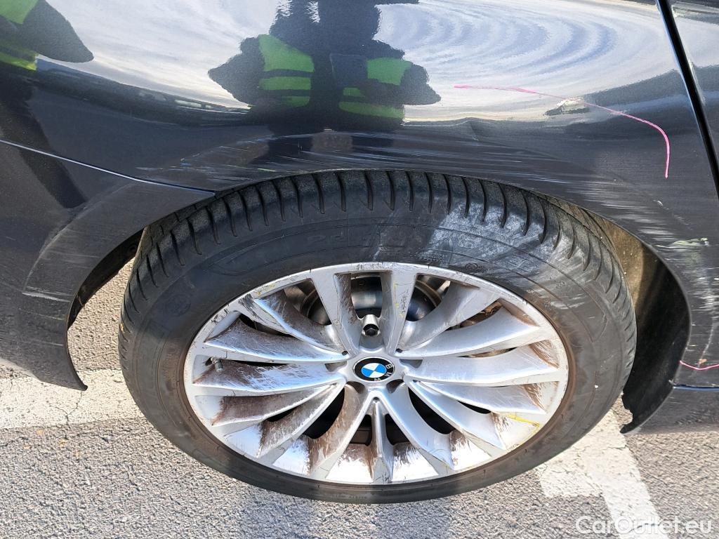  Bmw  Serie 5 BMW  / 2016 / 4P / sedán 540iA #43