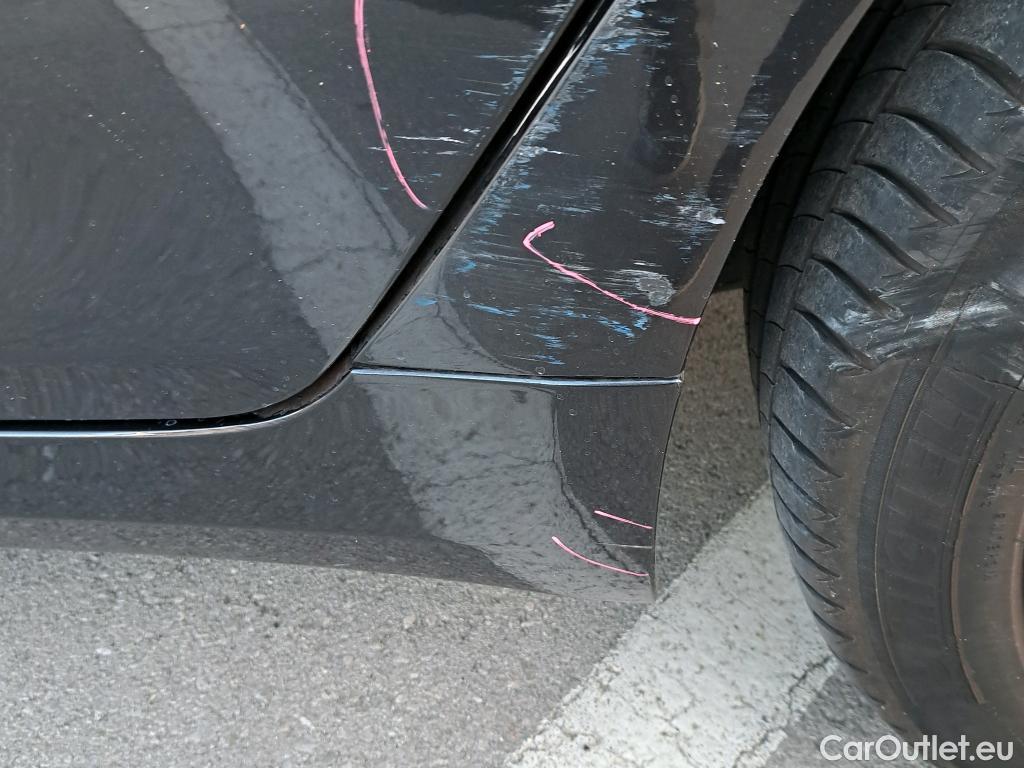  Bmw  Serie 5 BMW  / 2016 / 4P / sedán 540iA #39