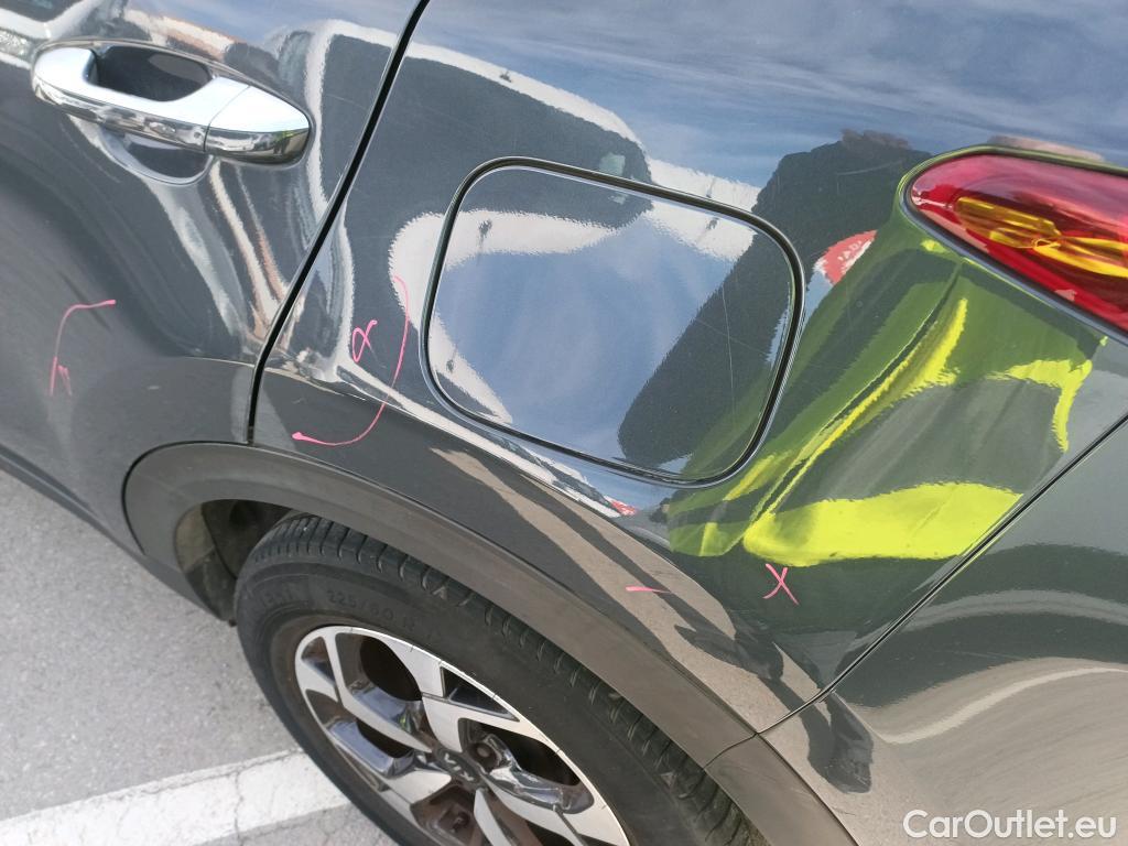  KIA  Sportage KIA  1.6MHEV Drive 100kW(136CV) 4x2(Crist Tintados)(CX) #17