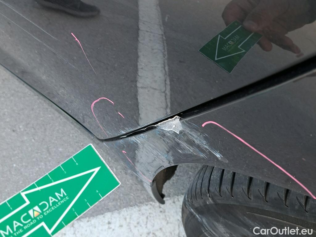  Bmw  Serie 5 BMW  / 2016 / 4P / sedán 540iA #21