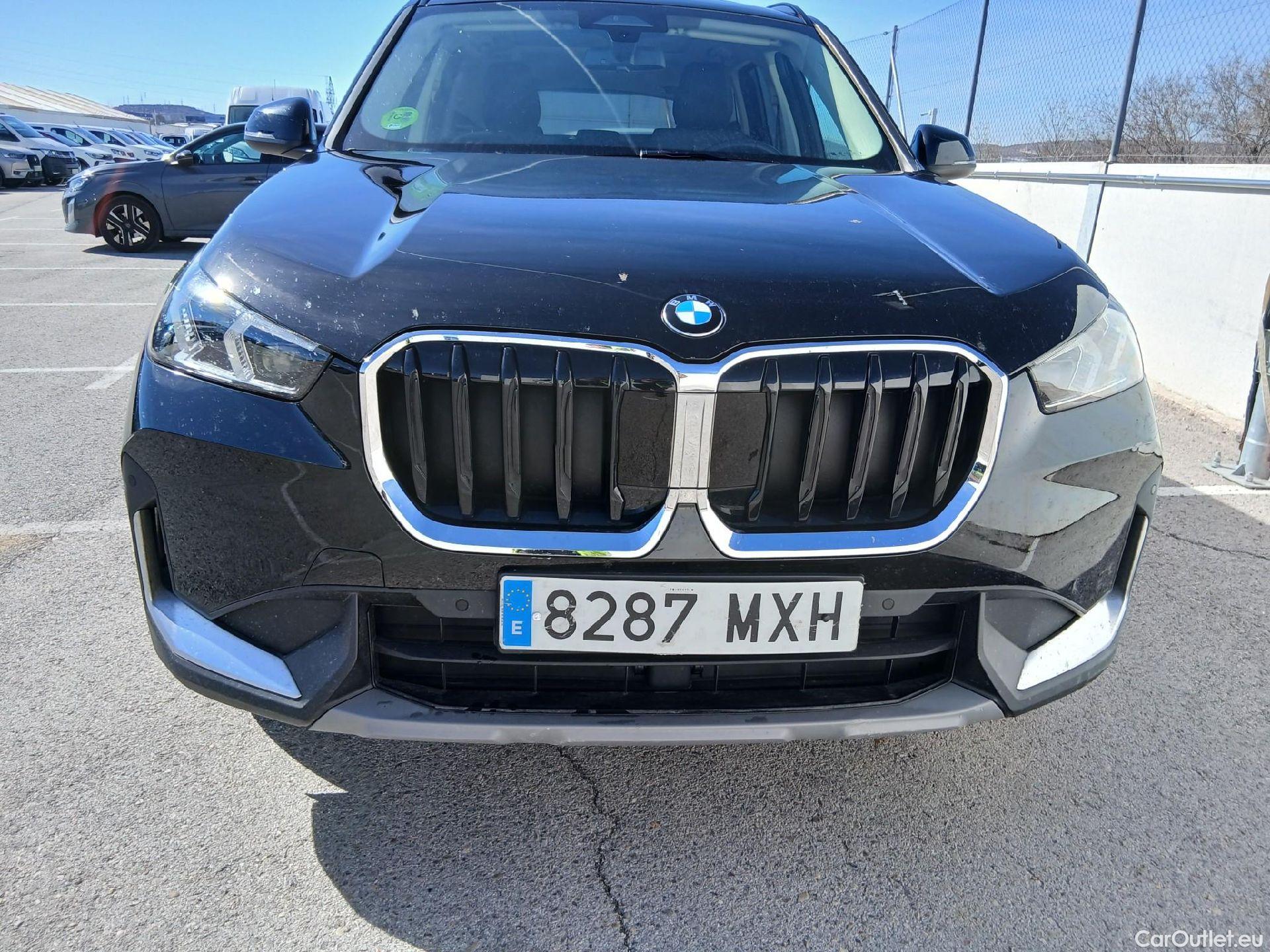  Bmw  X1 BMW  / 2022 / 5P / todoterreno sDrive18i (AC) #4