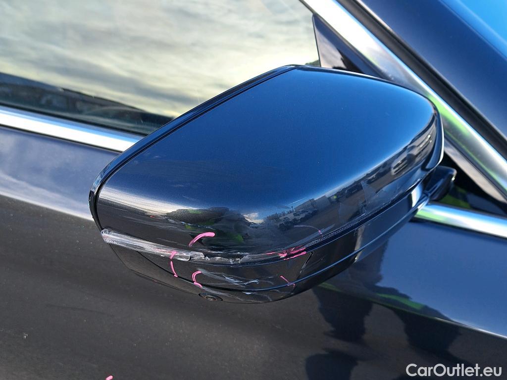  Bmw  Serie 5 BMW  / 2016 / 4P / sedán 540iA #52