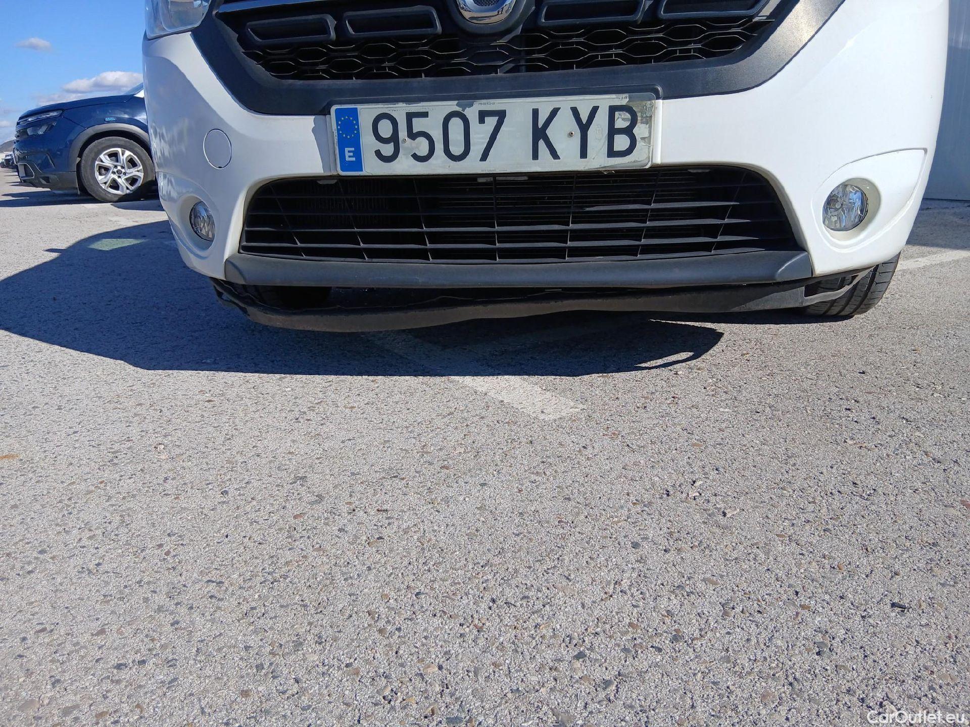  Dacia  Lodgy DACIA  / 2012 / 5P / monovolumen compacto Comfort Blue dCi 70kW (95CV) 7Pl - 18 #4