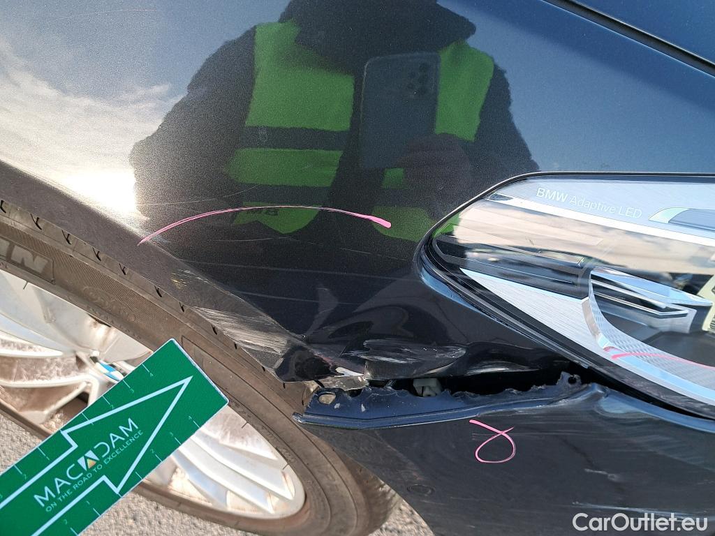  Bmw  Serie 5 BMW  / 2016 / 4P / sedán 540iA #26