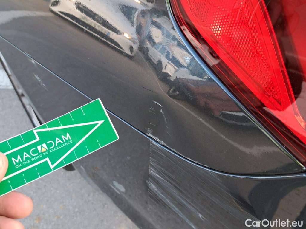  Bmw  Serie 5 BMW  / 2016 / 4P / sedán 540iA #22