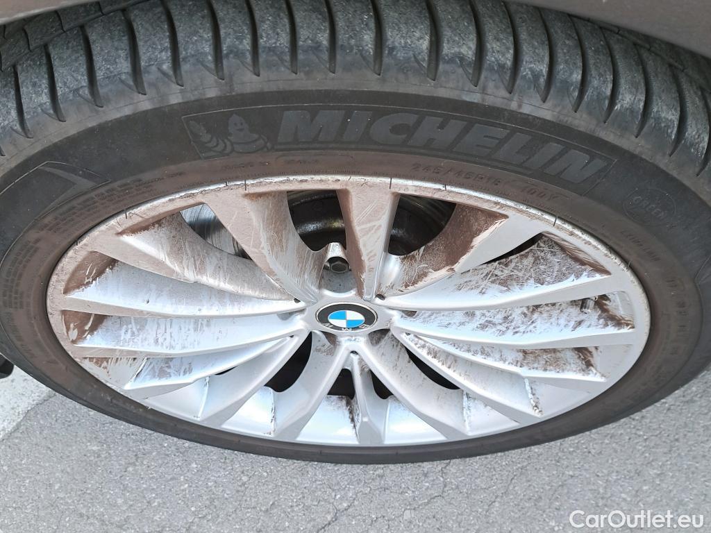  Bmw  Serie 5 BMW  / 2016 / 4P / sedán 540iA #45