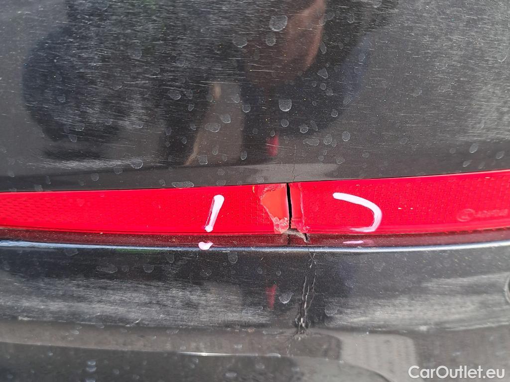  Bmw  Serie 5 BMW  / 2016 / 4P / sedán 540iA #62