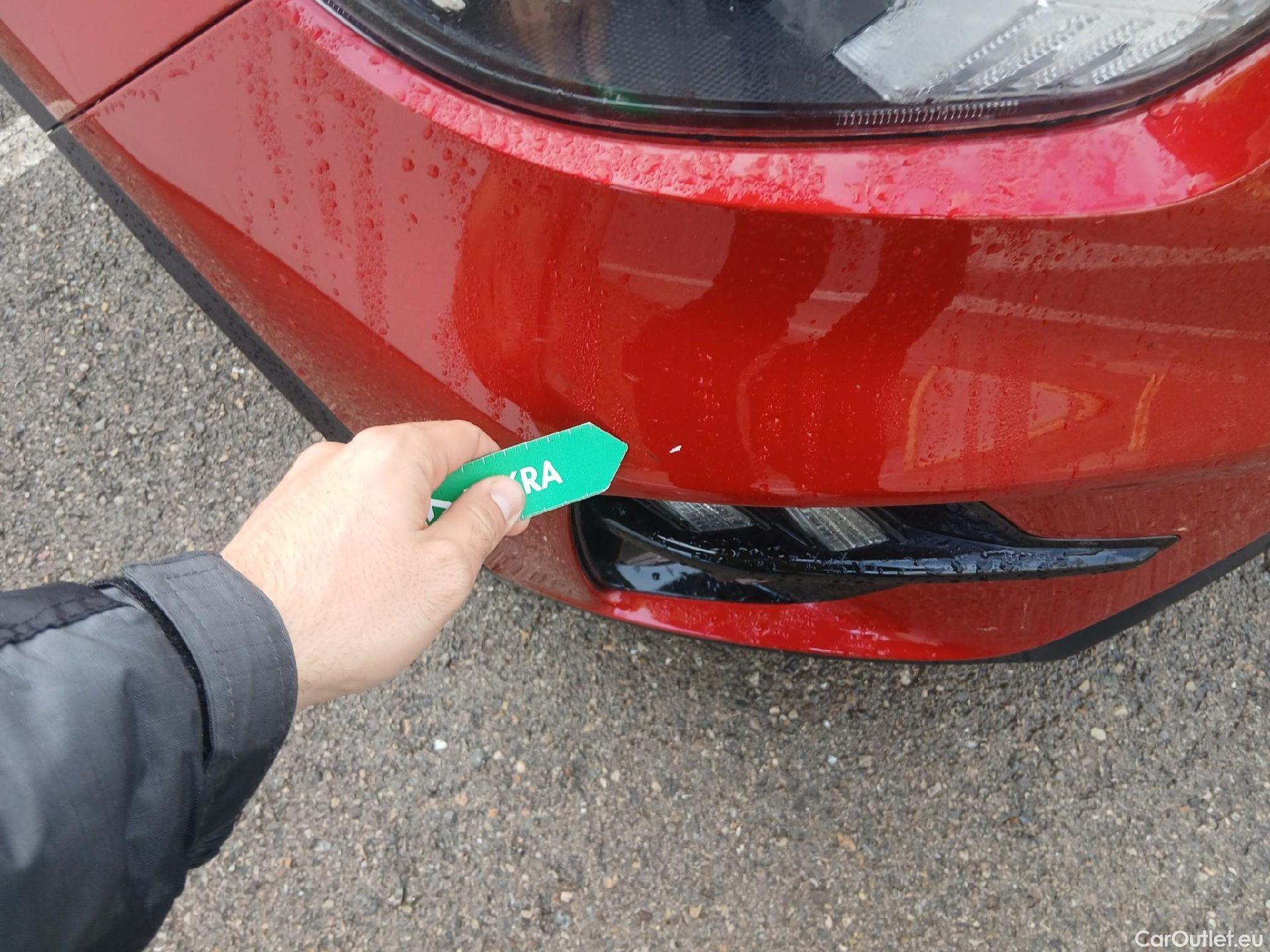  KIA  Niro KIA  / 2019 / 5P / crossover 1.6 GDi HEV 104kW (141CV) Drive #2