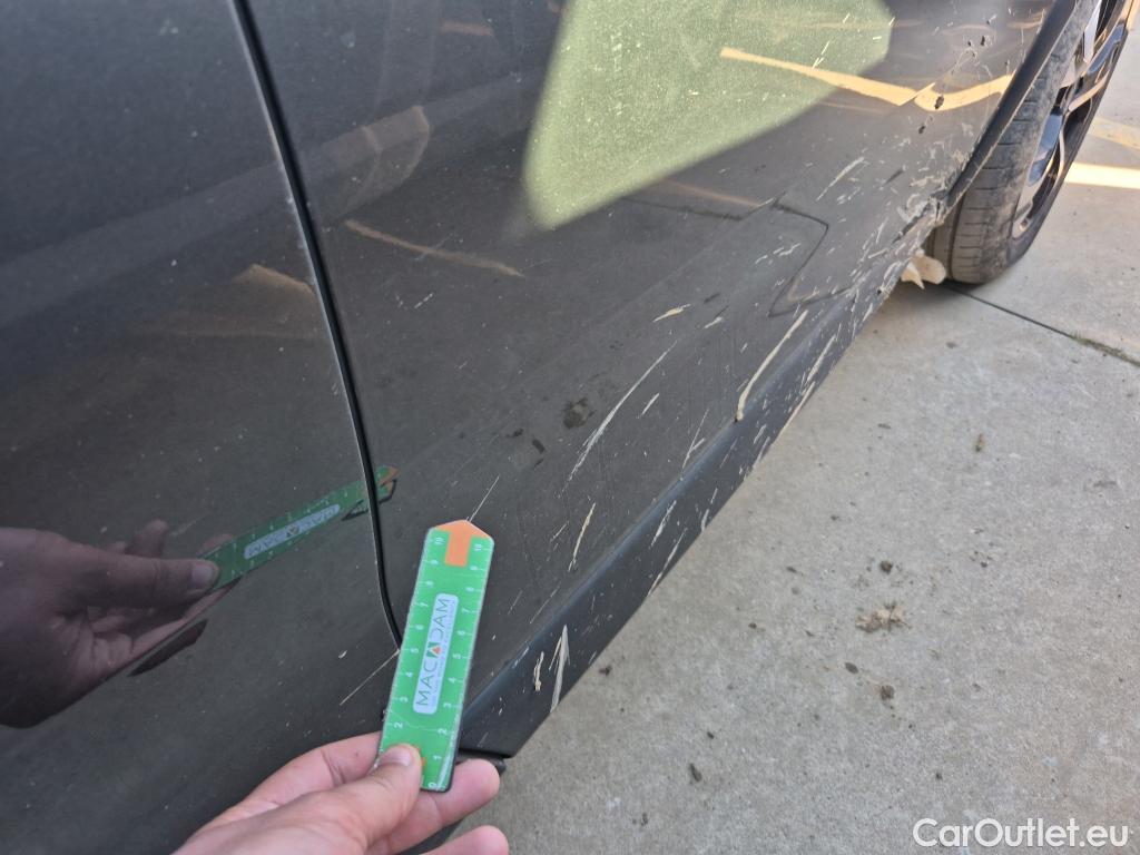  DS  DS7 DS DS 7 Crossback / 2017 / 5P / todoterreno BlueHDi DE 96kW (130CV) Auto. CHIC (AC) #4