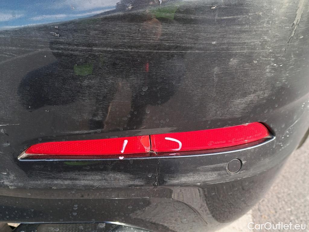  Bmw  Serie 5 BMW  / 2016 / 4P / sedán 540iA #61