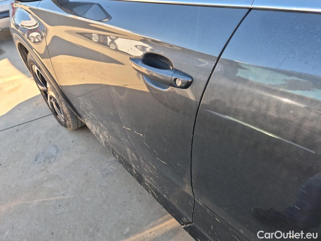  DS  DS7 DS DS 7 Crossback / 2017 / 5P / todoterreno BlueHDi DE 96kW (130CV) Auto. CHIC (AC) #32