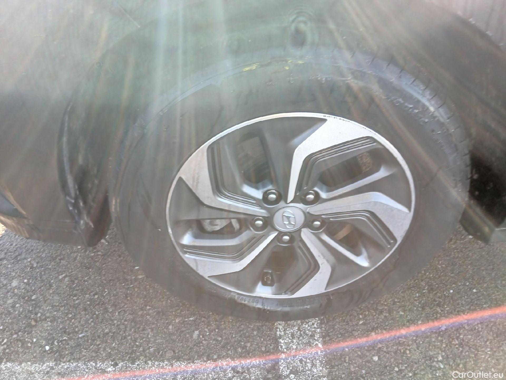  Hyundai  Konna HYUNDAI Kona / 2020 / 5P / todoterreno 1.6 GDI HEV Maxx DCT #8