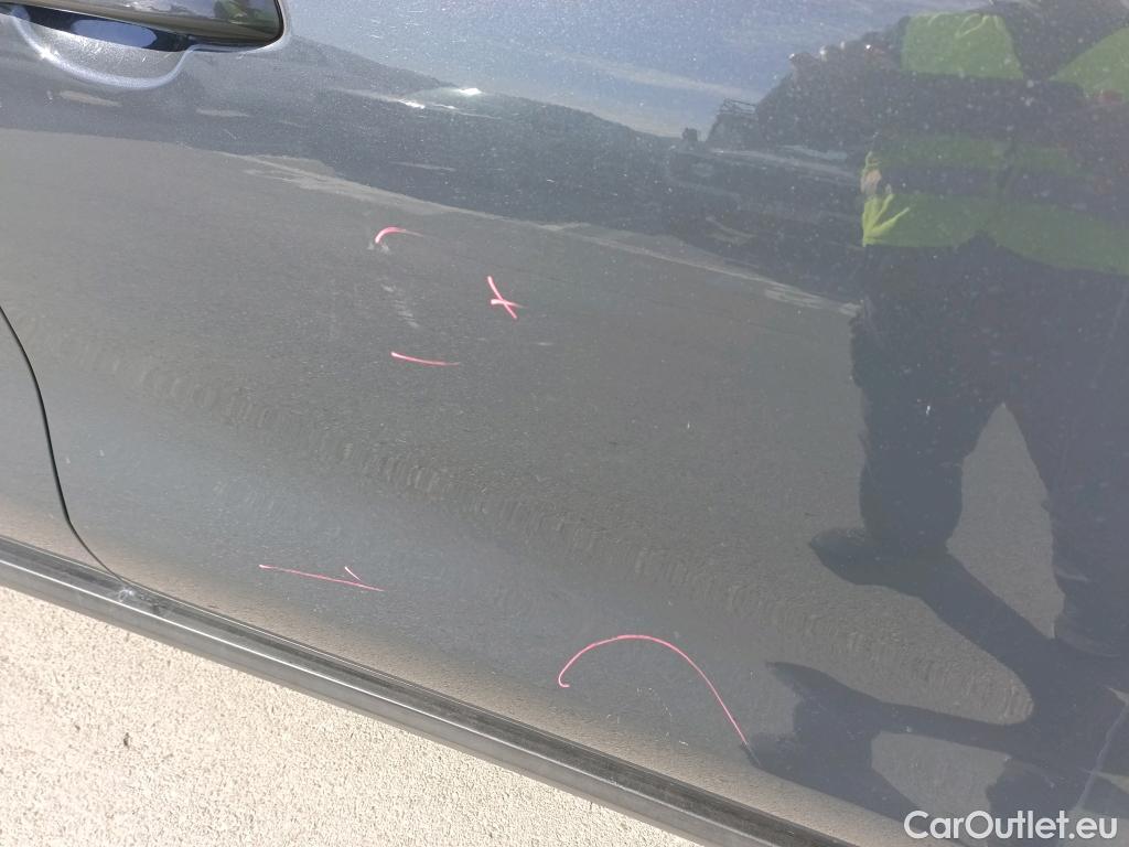  KIA  Sportage KIA  1.6MHEV Drive 100kW(136CV) 4x2(Crist Tintados)(CX) #12