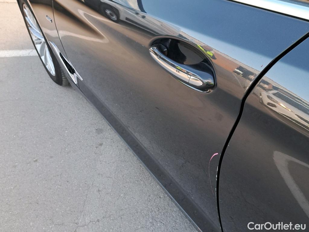  Bmw  Serie 5 BMW  / 2016 / 4P / sedán 540iA #36