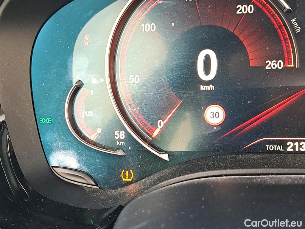  Bmw  Serie 5 BMW  / 2016 / 4P / sedán 540iA #72