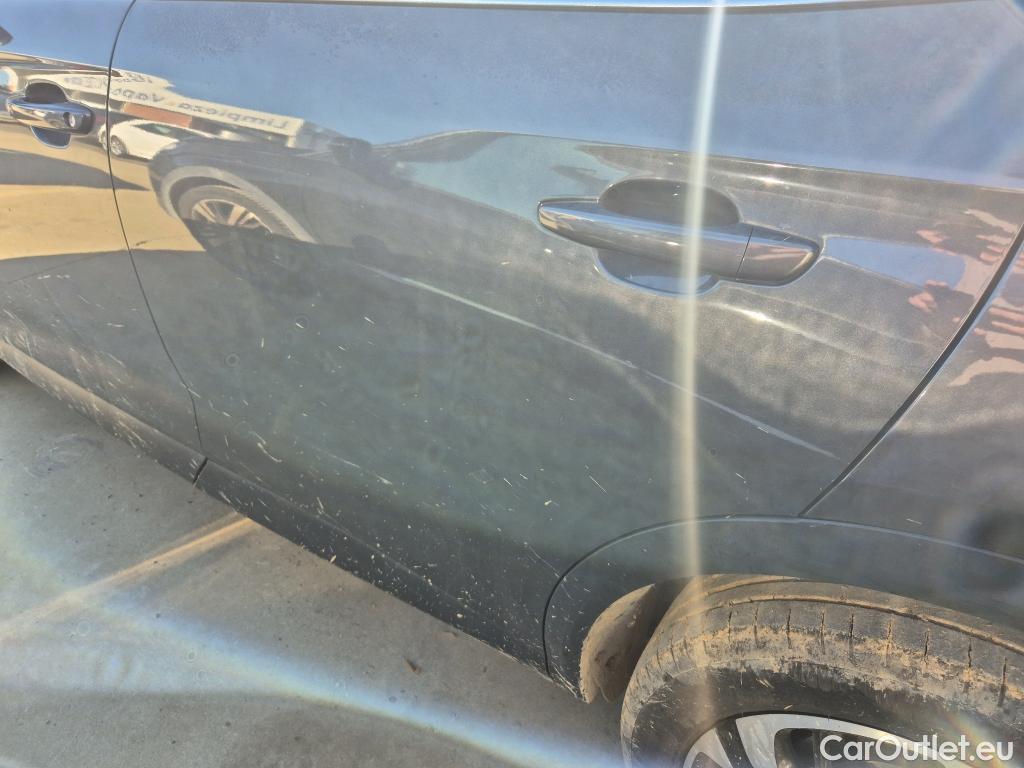  DS  DS7 DS DS 7 Crossback / 2017 / 5P / todoterreno BlueHDi DE 96kW (130CV) Auto. CHIC (AC) #21