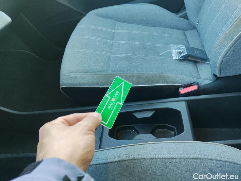  Renault  Megane-e RENAULT Megane E-Tech / 2022 / 5P / berlina con portón equilibre EV40 96kW (130CV) standard ch. #19