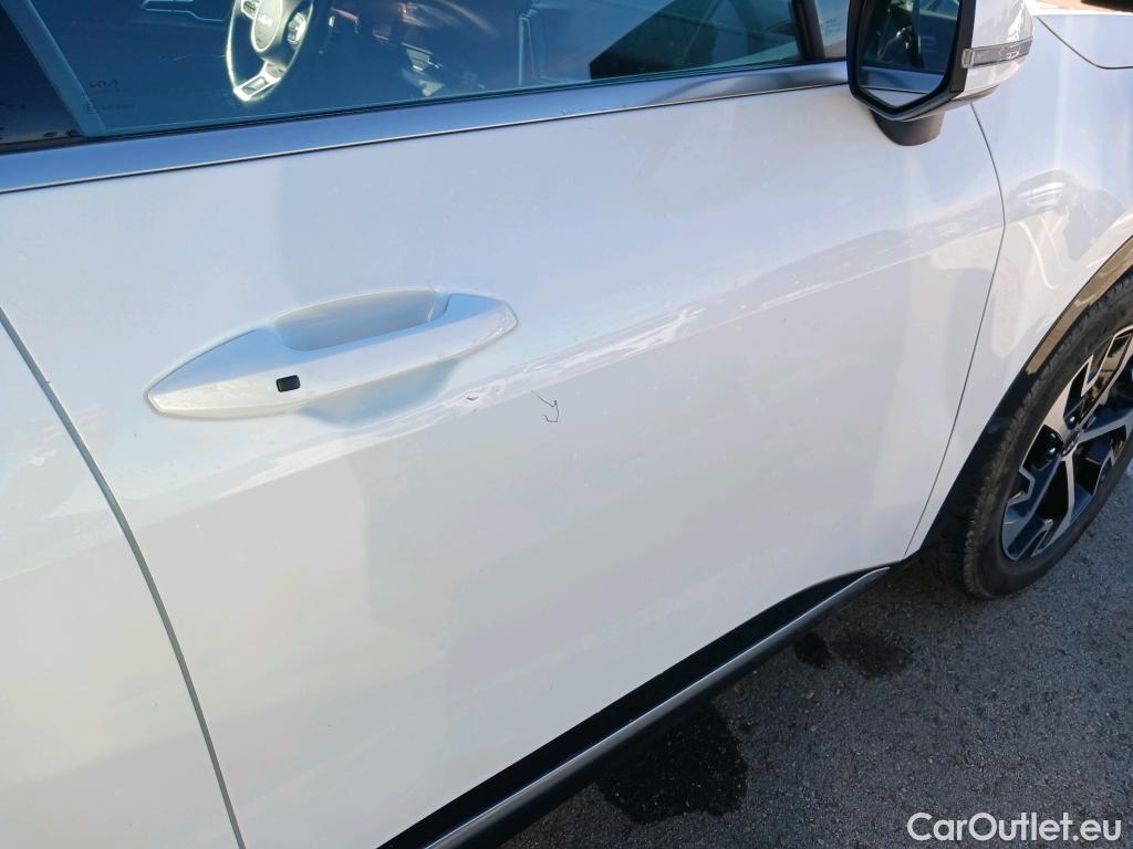  KIA  Sportage KIA  / 2022 / 5P / todoterreno 1.6 T-GDi HEV 171kW (230CV) Tech 4X2 #1