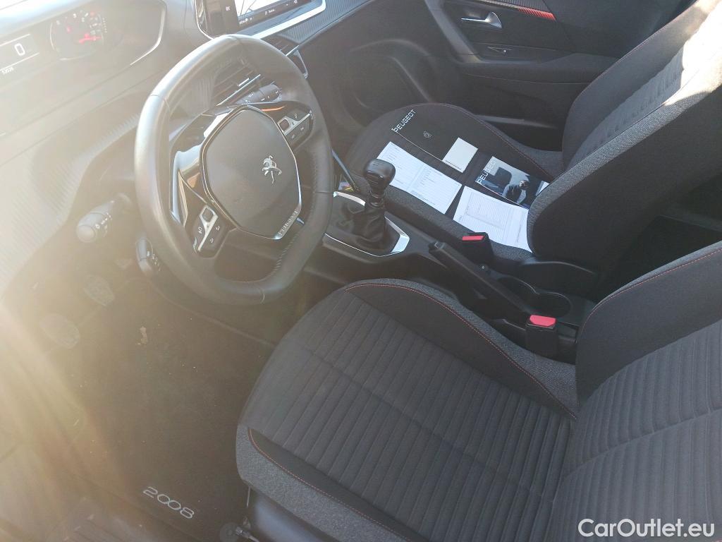  Peugeot  2008 PEUGEOT  / 2019 / 5P / todoterreno Active Pack BlueHDI 81kW (110CV) #18