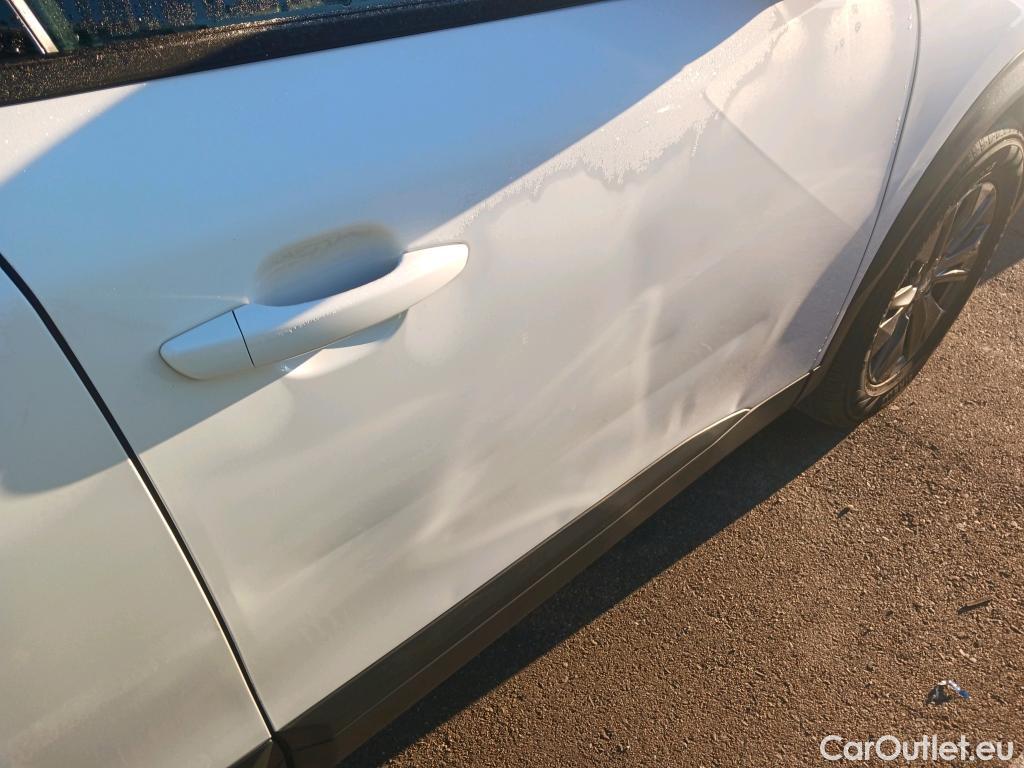  Peugeot  2008 PEUGEOT  / 2019 / 5P / todoterreno Active Pack BlueHDI 81kW (110CV) #5