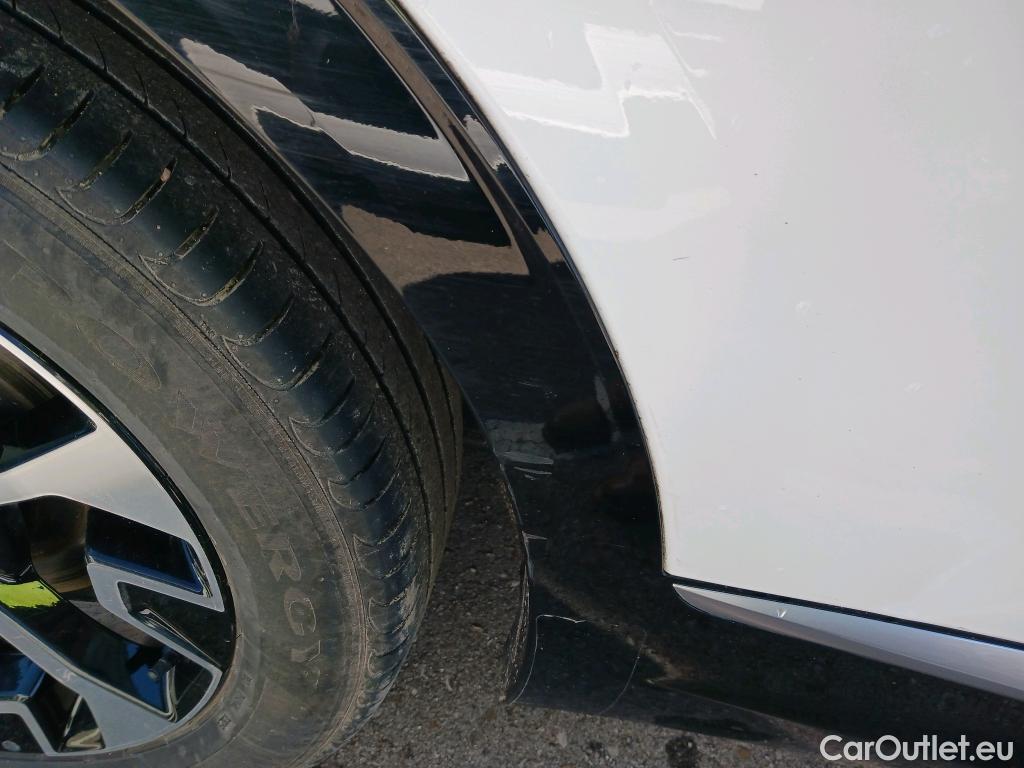  KIA  Sportage KIA  / 2022 / 5P / todoterreno 1.6 T-GDi HEV 171kW (230CV) Tech 4X2 #9